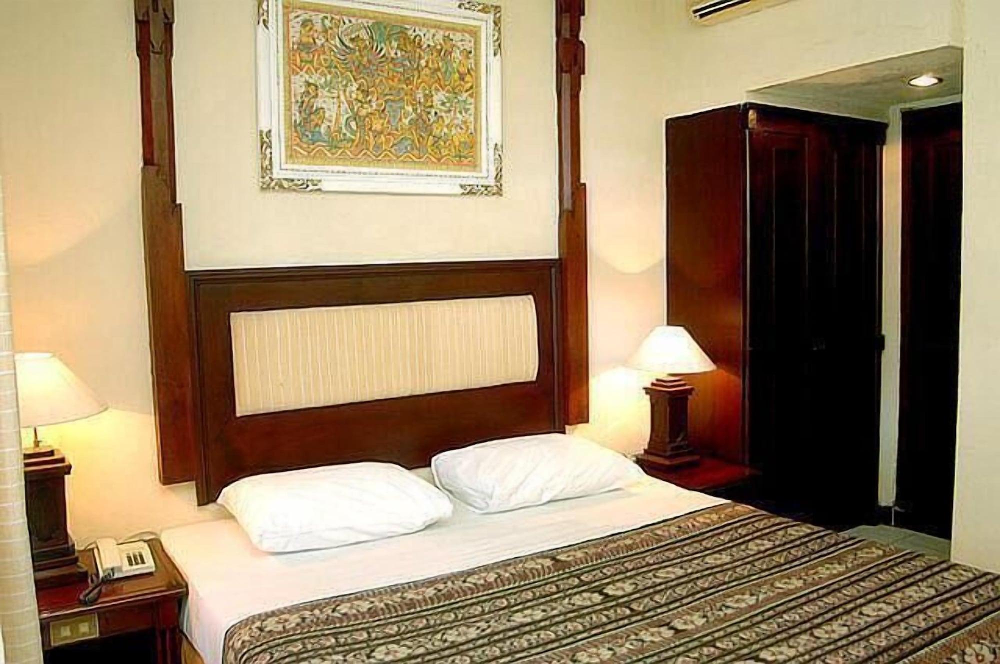 Bali Segara Hotel Кута Екстер'єр фото