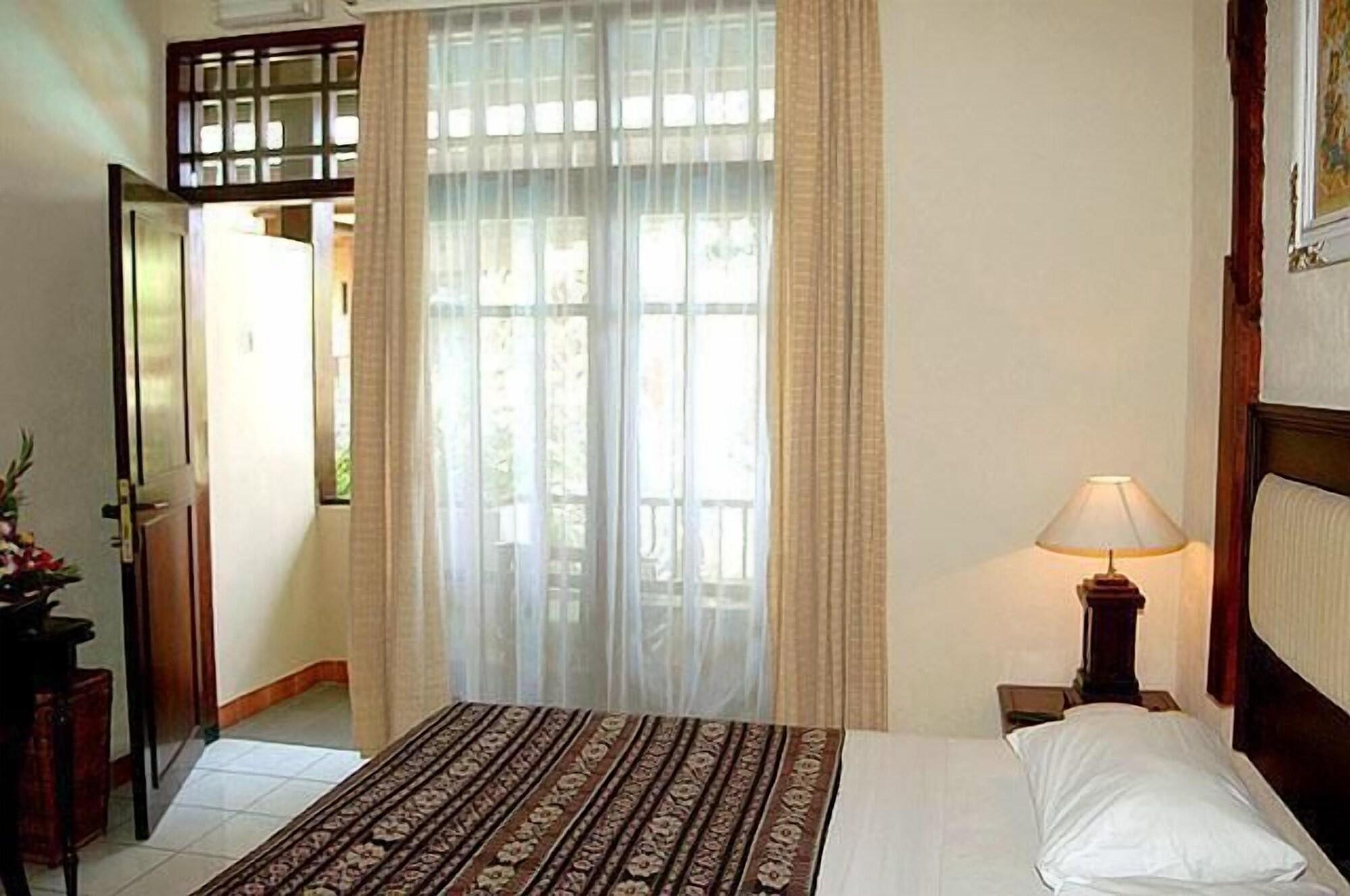 Bali Segara Hotel Кута Екстер'єр фото