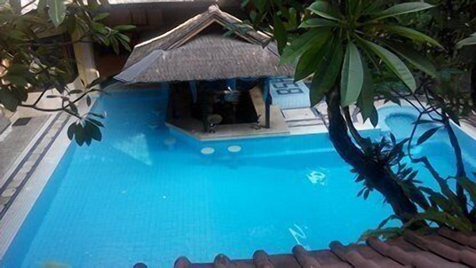 Bali Segara Hotel Кута Екстер'єр фото